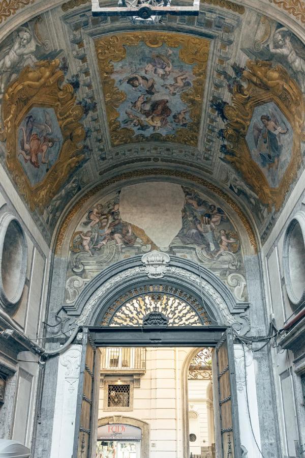 Carafa Di Maddaloni Residenza Di Charme Hotel Napoli Bagian luar foto