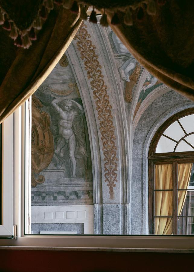 Carafa Di Maddaloni Residenza Di Charme Hotel Napoli Bagian luar foto