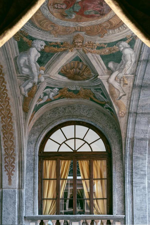 Carafa Di Maddaloni Residenza Di Charme Hotel Napoli Bagian luar foto